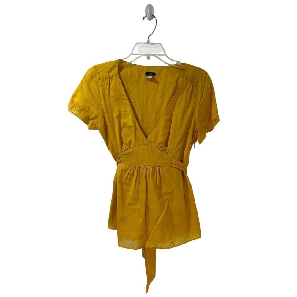 J Crew women’s gold short sleeve v-neck top with back tie size 6. #34-0860